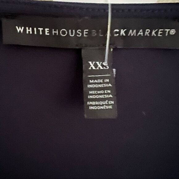 White House | Black Market Sz XXS Faux Wrap Top Black NWT🏷 - Picture 6 of 7